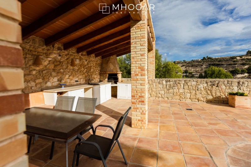 Rústica Elegancia - Casa de Campo a la venta en Benissa!